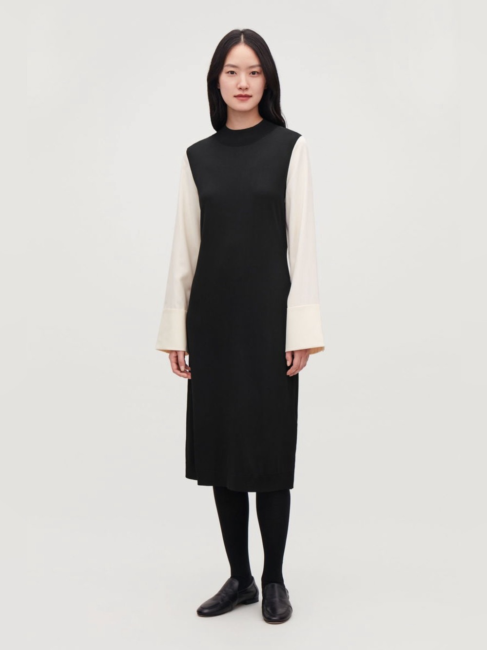COS Silk Long Sleeved Black & Cream Monochrome Minimalist Knit Dress Size Large